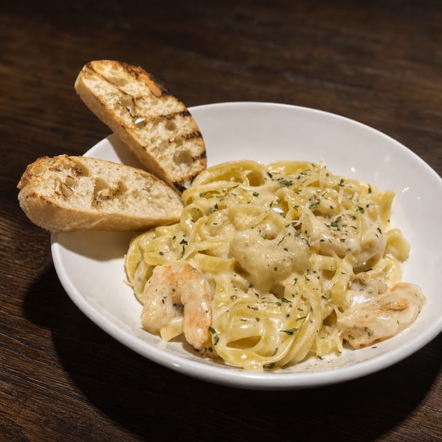Fettuccine Alfredo.